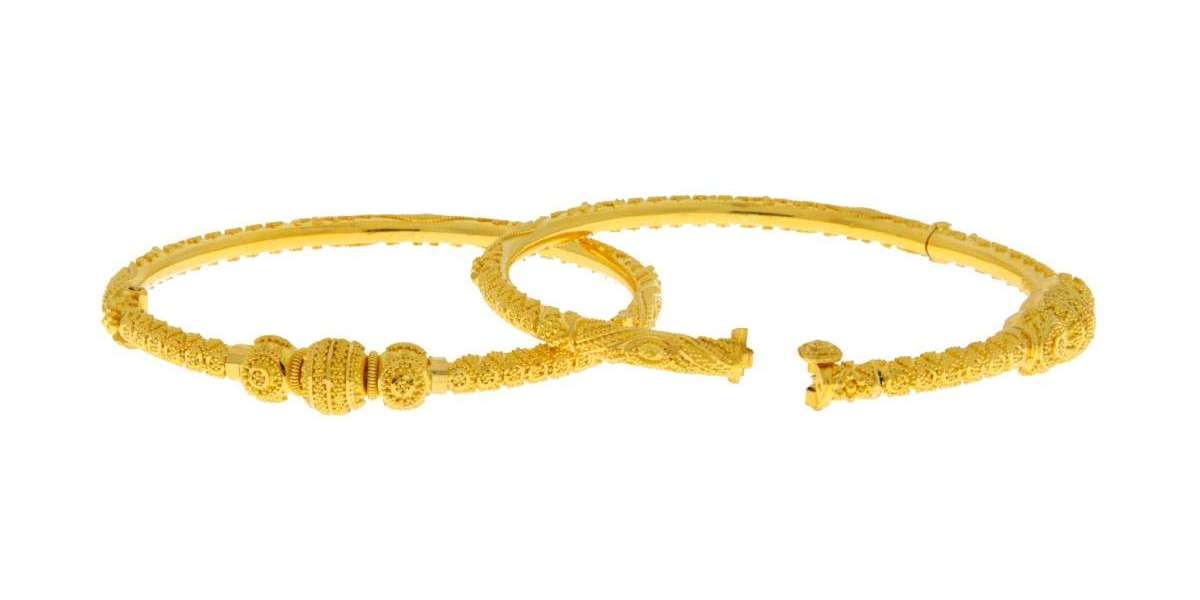 Bangle Size Guide: How to Find the Perfect Fit for Your Gold Bangles